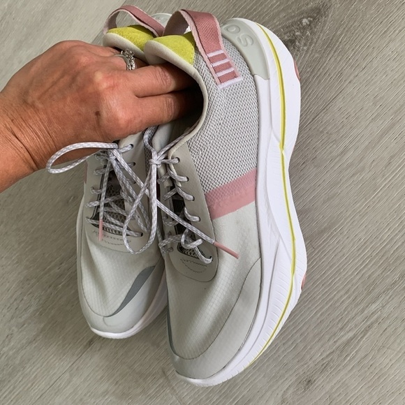 Sorel Explorer Blitz Leisure Lace Sneaker size 8 shoes - Picture 9 of 9